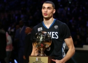 开云体育登录-双星闪耀，詹姆斯率湖人绝境求生，切特于德甲赛场加冕称王