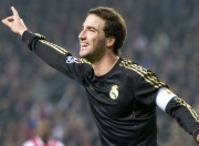 开云官方app入口-乔治一剑封喉！深圳队力克鹈鹕，关键制胜球诠释唯一性价值