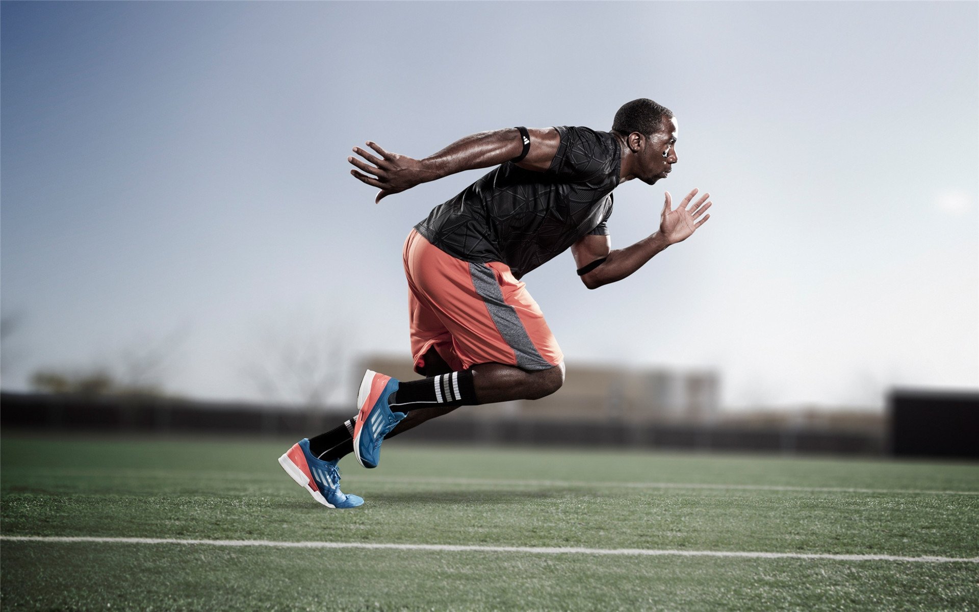 内马尔，从喀麦隆到摩纳哥，一场由他定义的比赛艺术